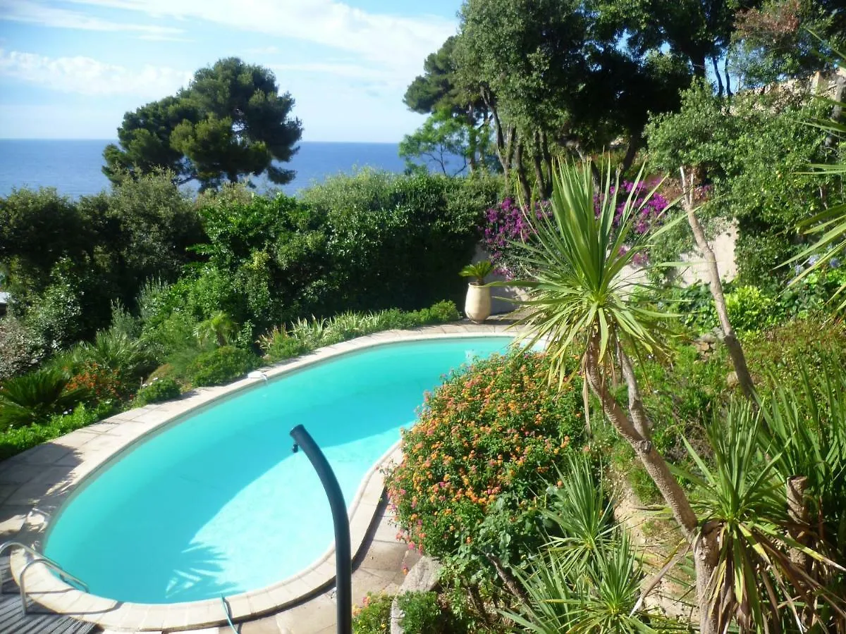 Villa Du Bau Rouge Carqueiranne