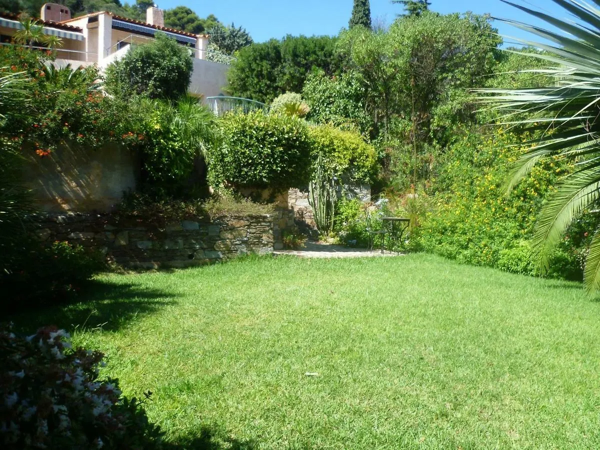 Villa Du Bau Rouge Carqueiranne Francia